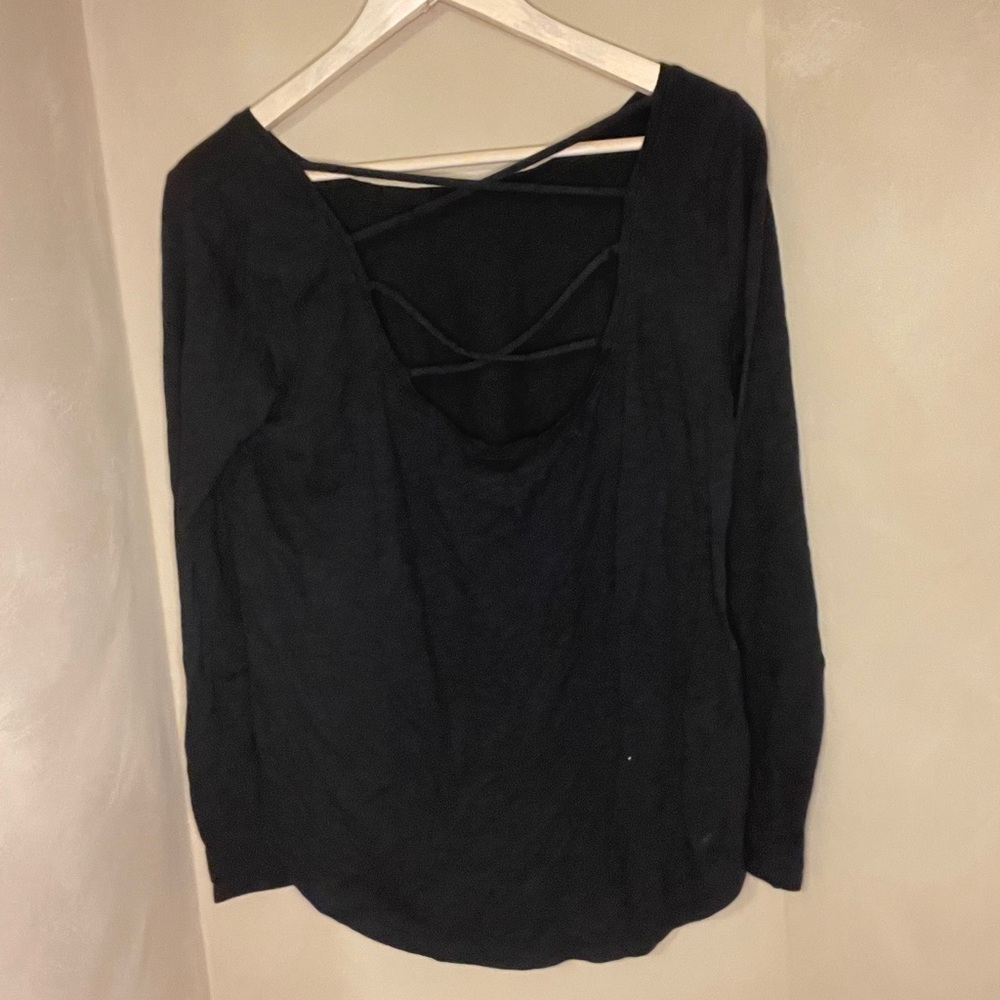 HOLLISTER black long sleeve shirt - Picture 2 of 4